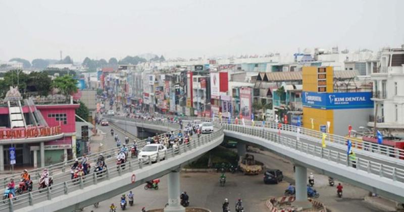 Hình ảnh minh họa một trung tâm thương mại hoặc siêu thị lớn gần khu vực Gò Vấp, nơi có chung cư Mường Thanh